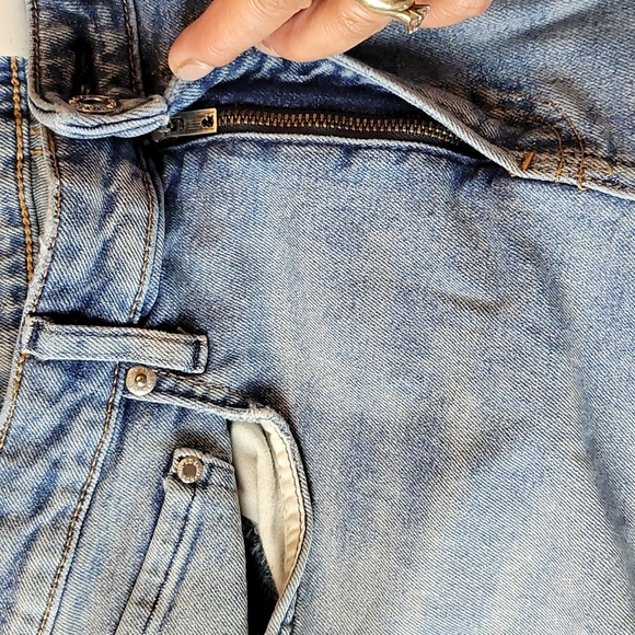 &DENIM GIRLFRIEND CUT Distressed Jeans 32 - Picture 12 of 16